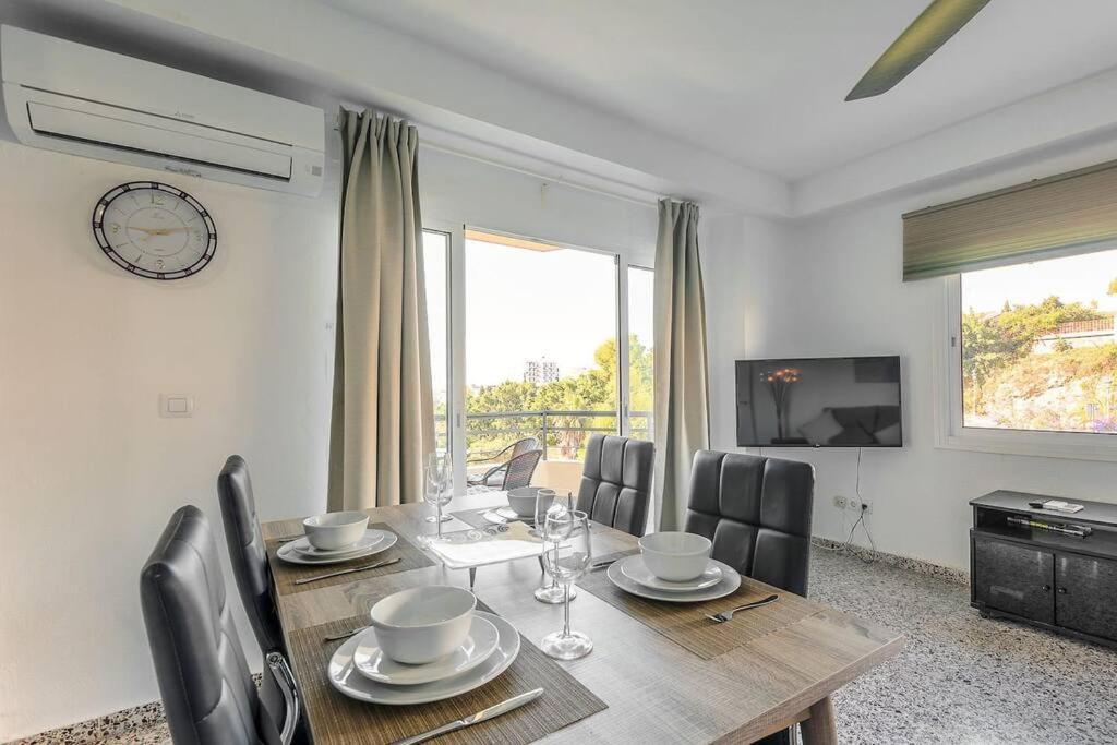 Tahiti Precioso Apartamento Con Piscina Appartement Nerja